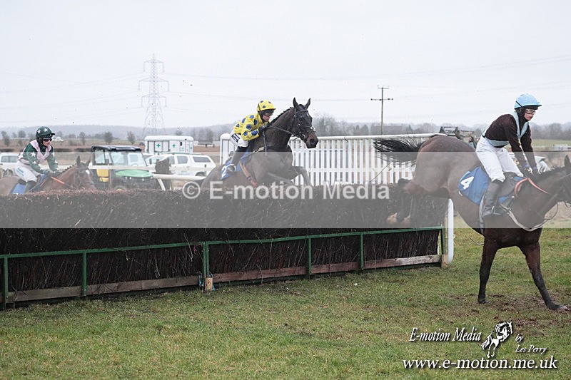 PtP 260125 728 - Cocklebarrow Point-to-Point racing with the Heythrop Hunt 26/01/25