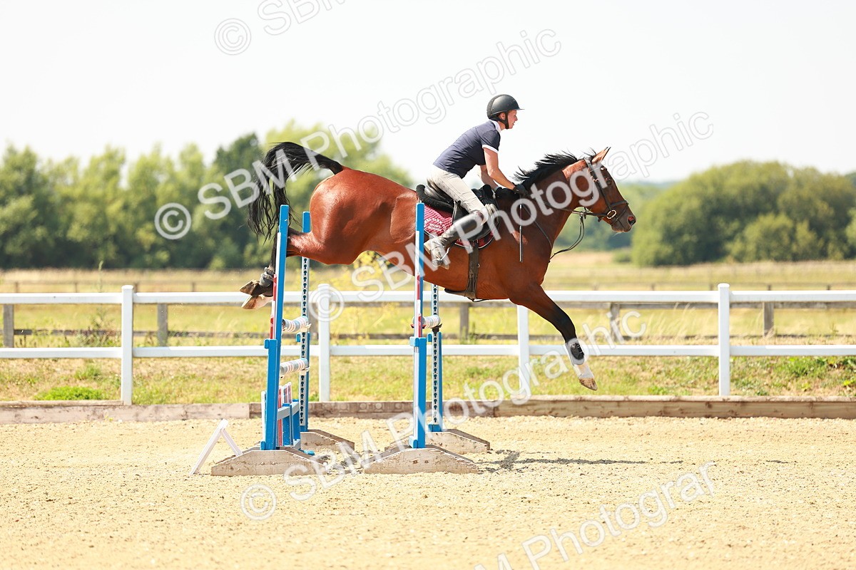 SBM_002024 - Class 5 - Senior Foxhunter - 1.20m