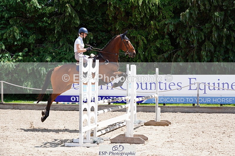 250615A-122852-10833 - Class 46 Snr 1m Open