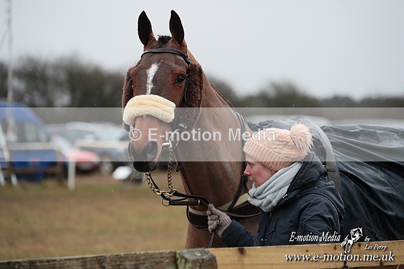 PtP 260125 803 - Cocklebarrow Point-to-Point racing with the Heythrop Hunt 26/01/25