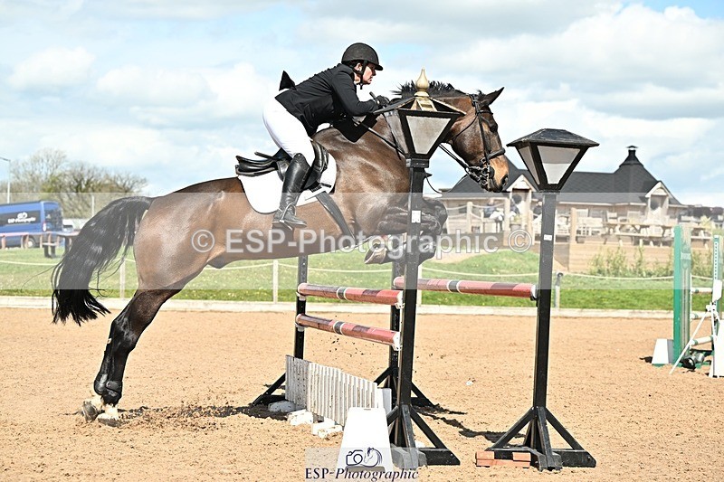 250416-134516-01228 - Cls 4 Newcomers and 1.10m