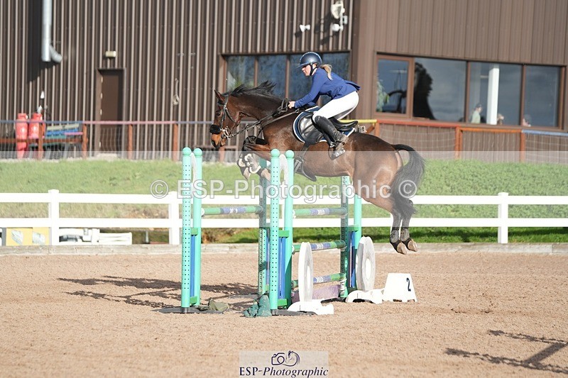 251108-132155-02705 - Cls 13 Foxhunter and 1.20m Open