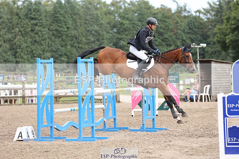 240804-163919-16988 - 758-Christopher_Wincer-CASA_COMQUEST