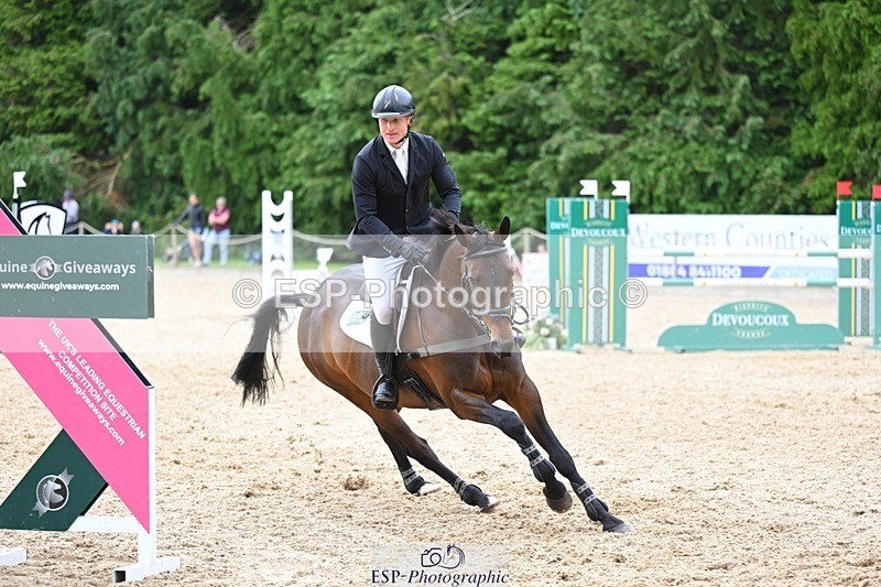 240525-161054-18082 - 552-COUNT_ONYX-Aaron_Millar