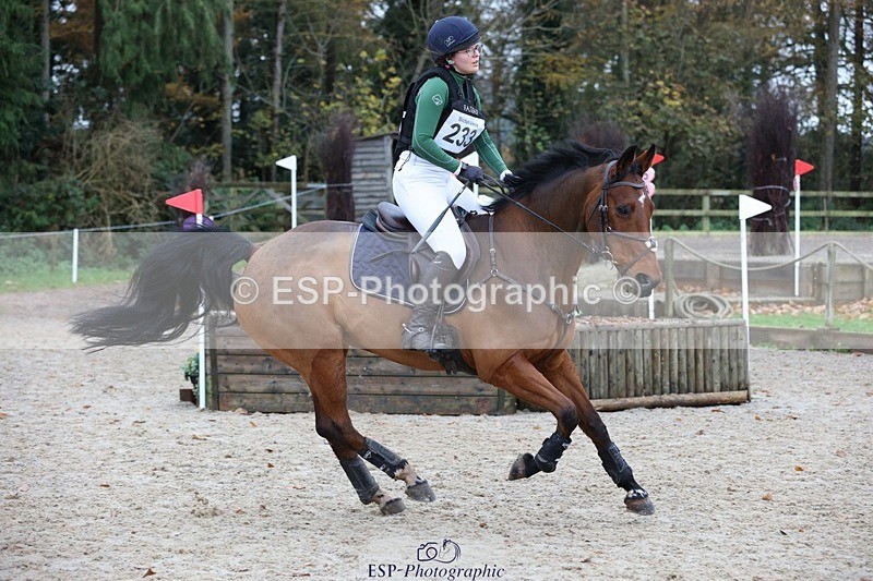 231118-125850-01643 - Cls 3 90cm