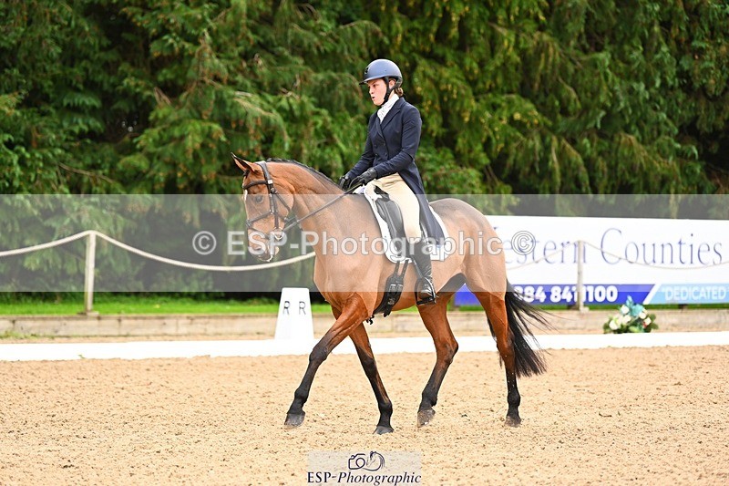 231020-153547-11868 - 214-LIGHT.TOUCH-Liv.Irby-DR