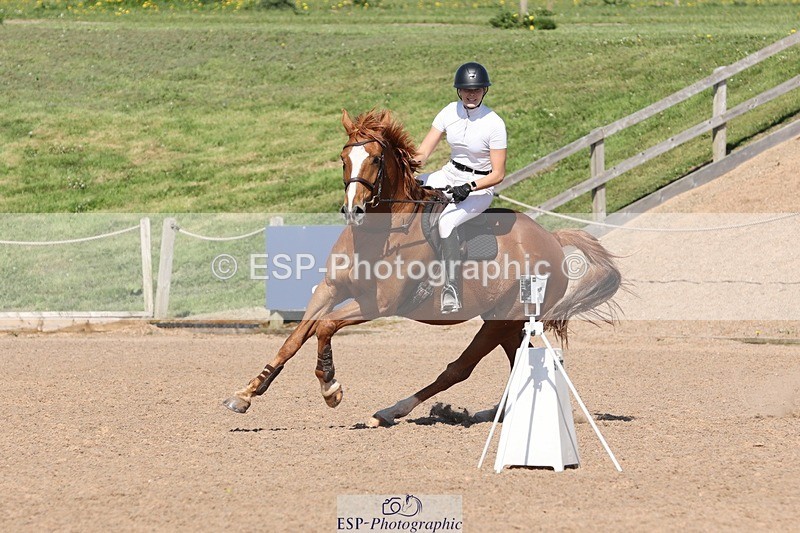 250430-153557-01458 - Cls 6 Foxhunter and 1.20m Open