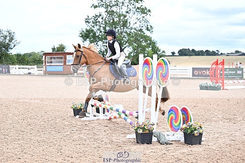 250729-143634-00013 - Clear Round and 60cm