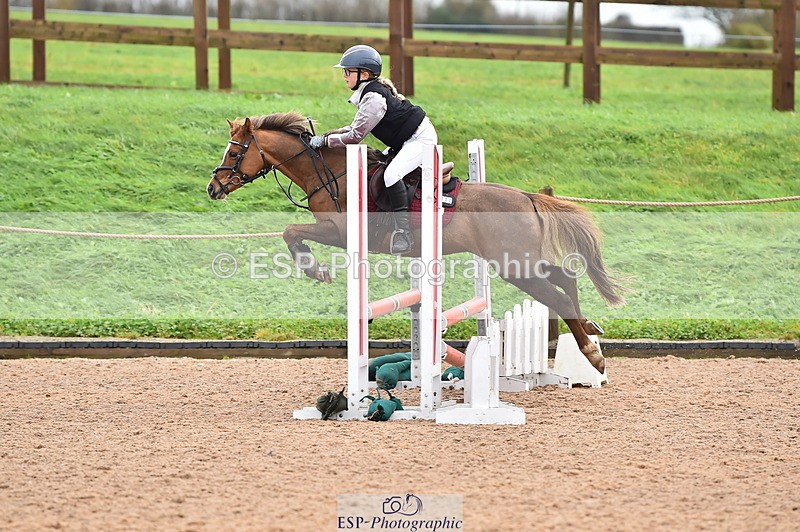 231118A-102212-01040 - Cls 18+19 Club and Schools 70cm