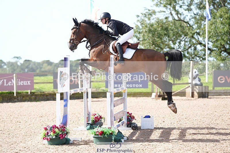 250913-105231-06263 - Cls 14 Snr Newcomers