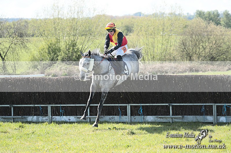 PtP 210425  1056 - Paxford Races Easter Monday 21/04/25