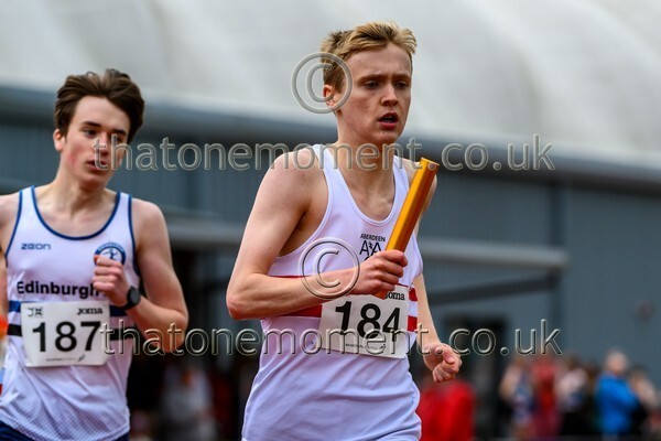 Relays25-925267 - Track Male Set Two