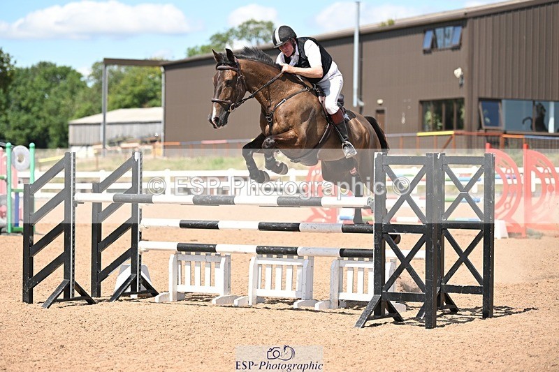 250709-152649-01143 - Cls 6 Snr Fox & 1.20m