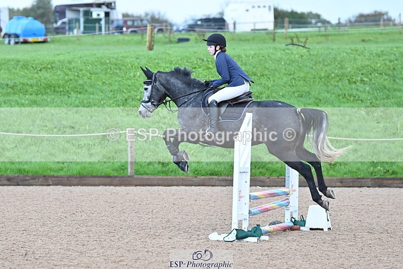 231029A-101707-02673 - 70cm Club and Schools