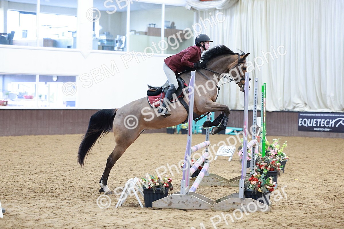 SBM_003008 - Class 9 - Equissage Pulse Senior BritiNovice/ 90cm Open