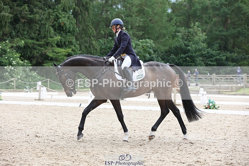 240524-161204-10079 - 370-STORM_IN_DECEMBER-Claire_Fielding