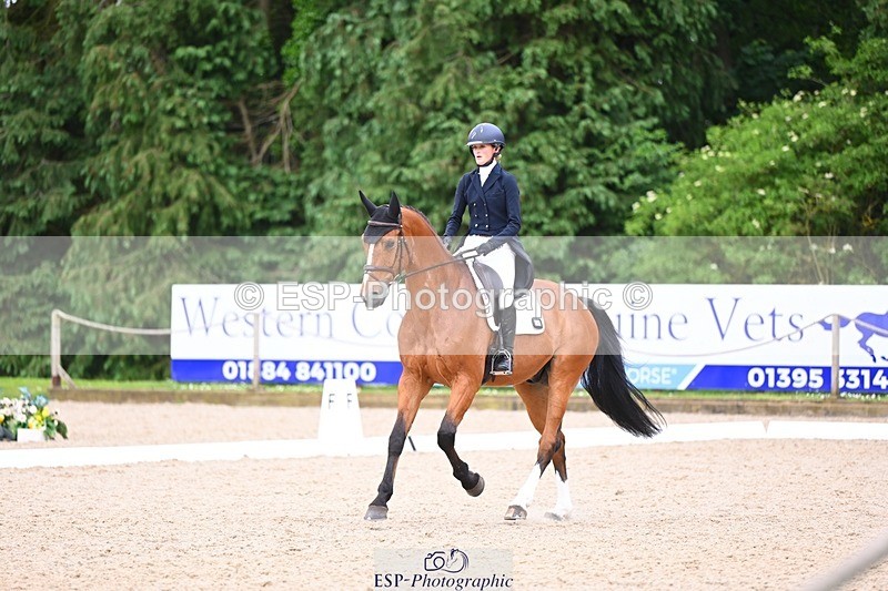 240524-124721-09332 - 152-MODRIX_DOR_VAN_DE_MISPELAERE-Annabel_Walsh