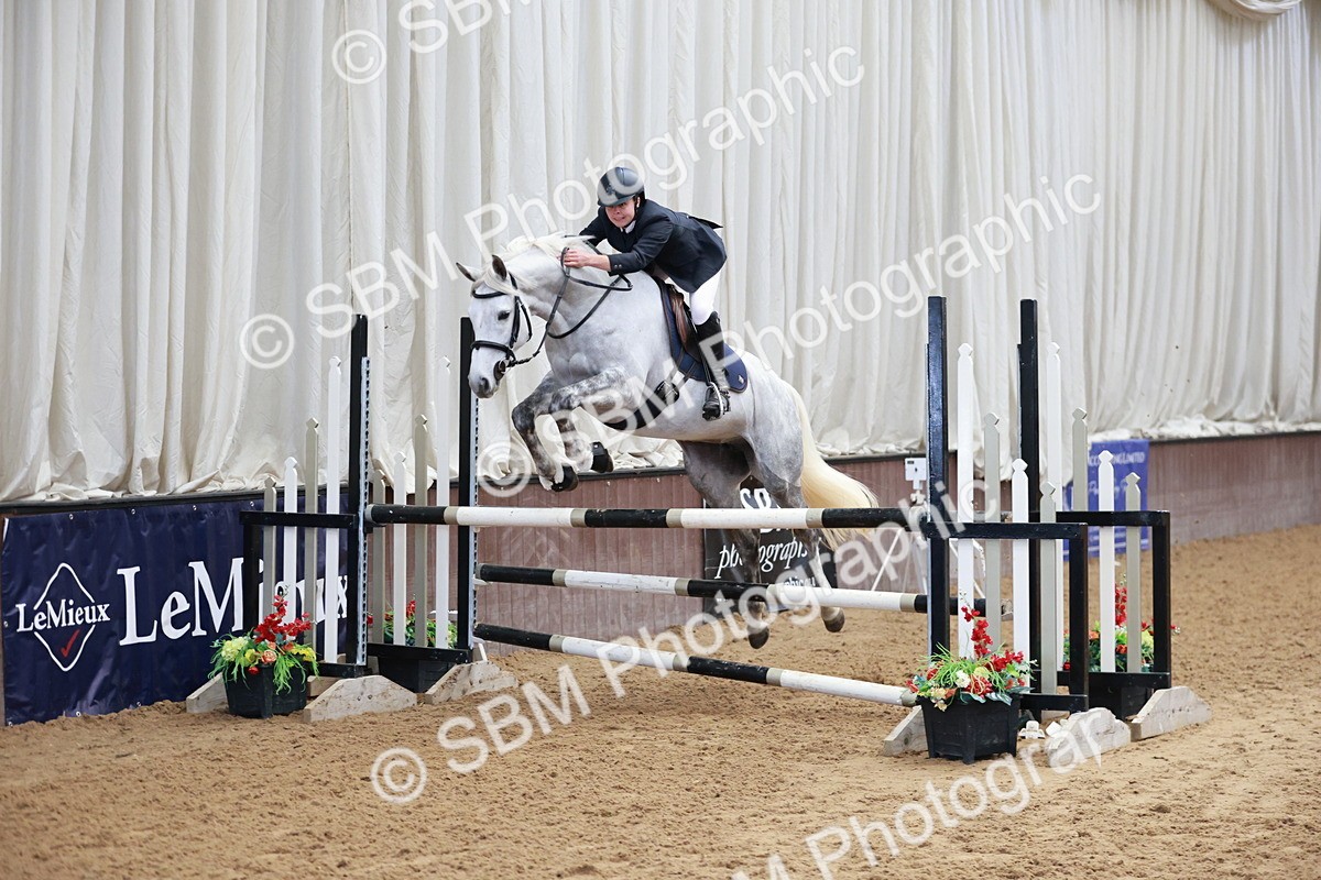 SBM_003950 - Class 11 - Senior Newcomers - 1.10m