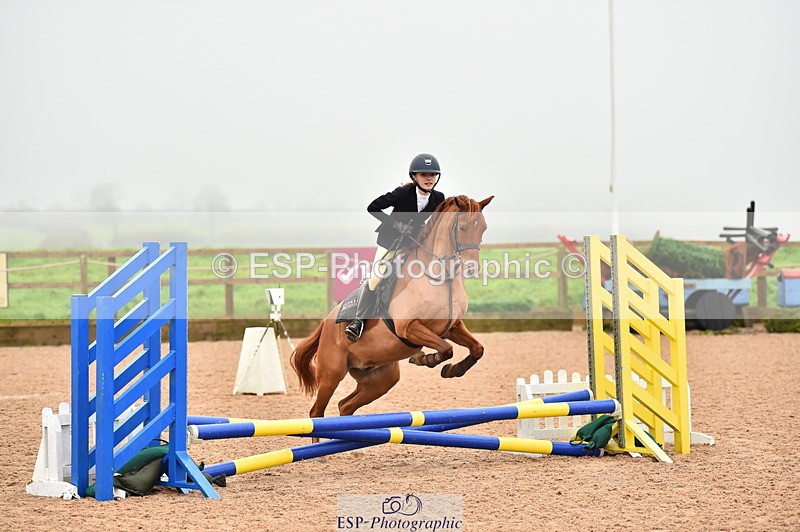 231118A-091720-00776 - Cls 16+17 Club and Schools 60cm