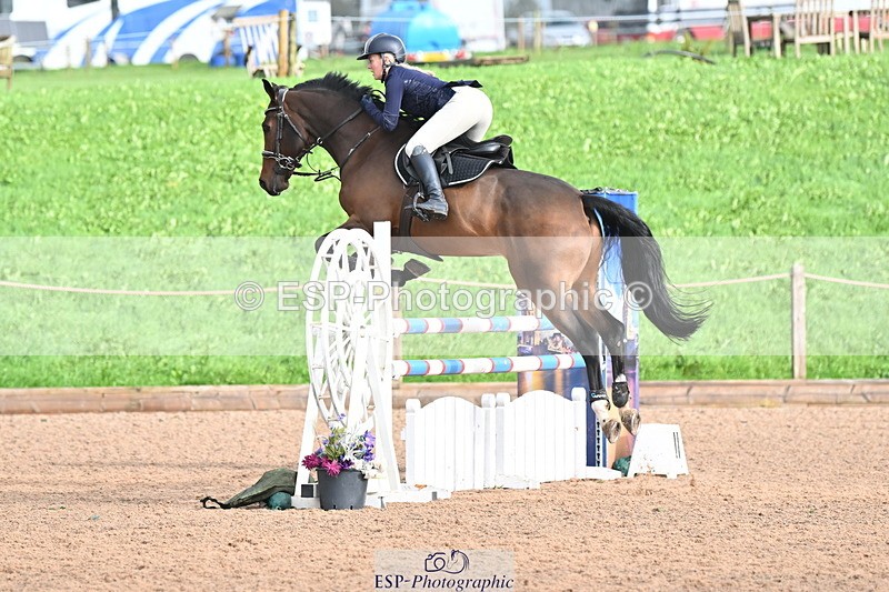 231013A-104055-01273 - Cls 7 Discovery & 1m Open