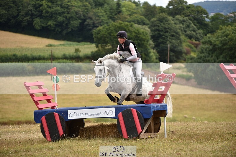 250802A-120818-03686 - C-122-Emma.Langfjord-Friend-MOUNTROSS.FIONN