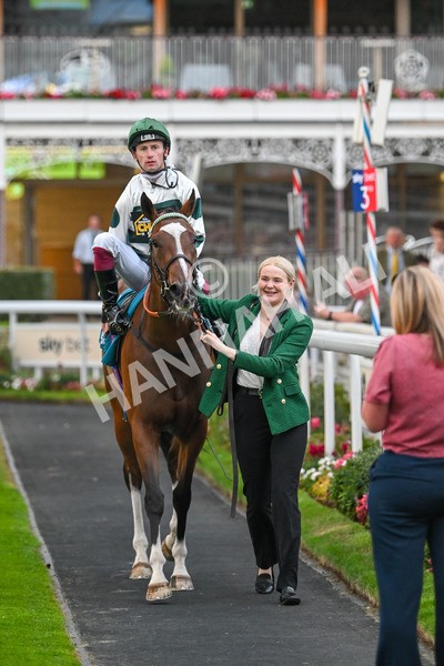 250725-Race 6-Luna A Inbhir Nis-6184 - Race 6 8.23pm Sky Bet Go-Racing-In-Yorkshire Summer Festival Handicap