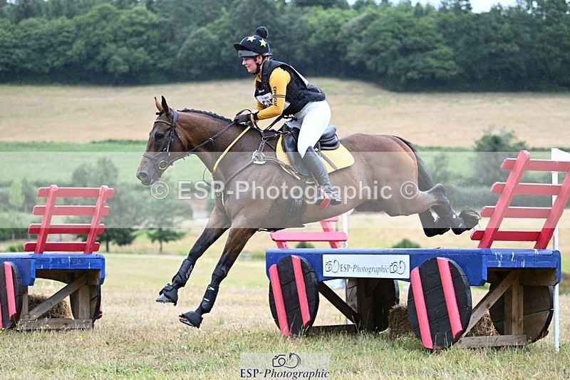 250803A-125703-13342 - M-565-Aimee.Bickley-LA.BASS