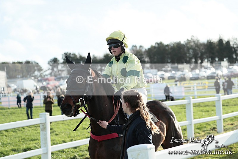 PtP 141225  1308 - New Forest Hounds PtP Larkhill 14/12/25