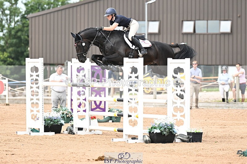 240801A-140249-01899 - Cls 4 Chard 7 Yr Old Championships