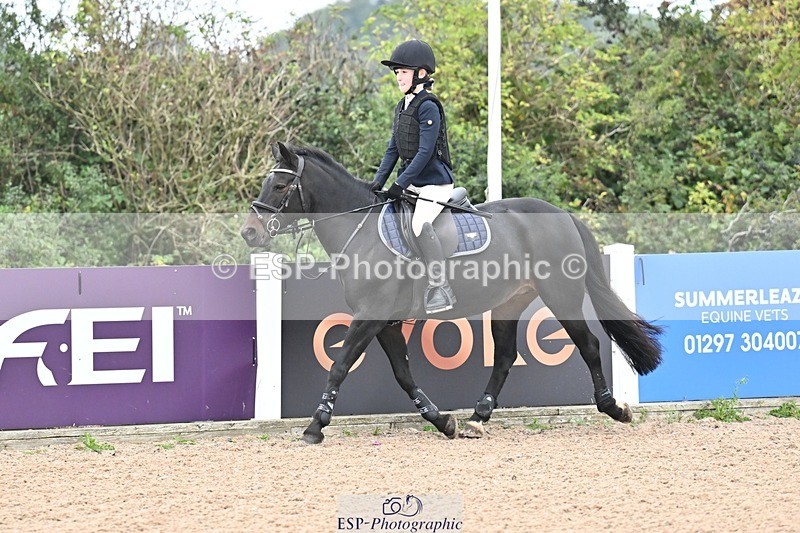 250920-100913-00135 - Cls 20+21 Club and Schools 60cm