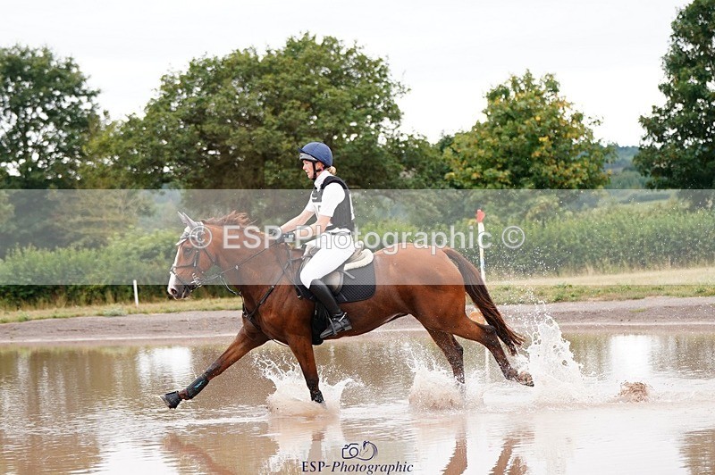 250803A-104404-10326 - L-505-Lauren.Hancock-KNOCKMULLEN.CREGGANEMPEROR