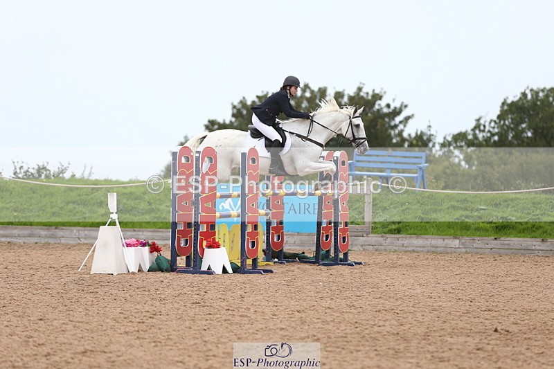 230812A-121205-08841 - Cls 32 Foxhunter