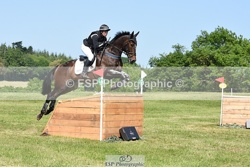 230527-151510-10070 - 353-THE_RIPPER-Bundy_Philpott-XC