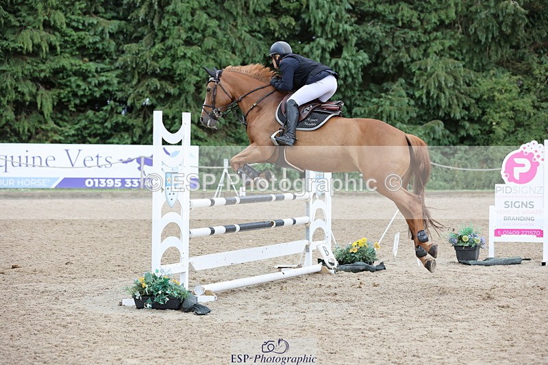 250705A-170826-16356 - Cls 37 1.05m Amateur Quali