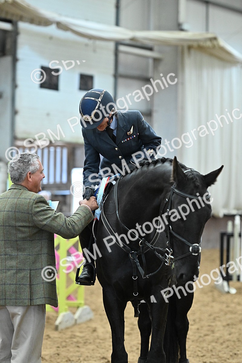 SBM_004179 - Class 60 - 1m Combined Training Showjumping