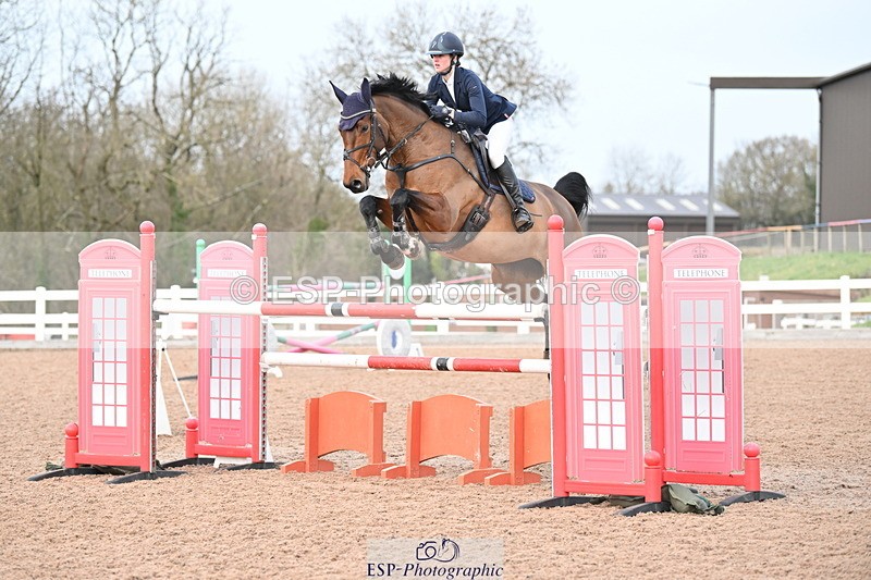 231208A-143907-01175 - Cls 7 National 1.30m & 1.40m