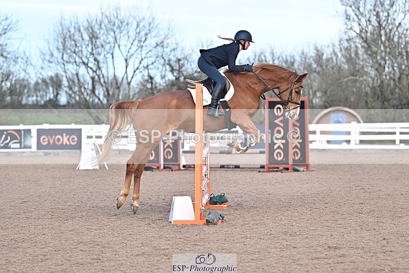251126-100017-00094 - Cls 0 + 1, Clear Round, British Novice and 90cm