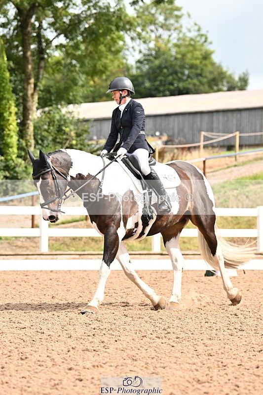 240817A-105221-07234 - 272-Victoria.Lance-Homefarm.Helios