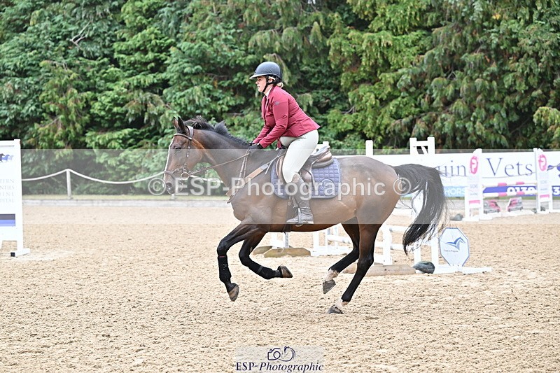 250830A-130036-06126 - Cls 22 95cm Amateur Quali