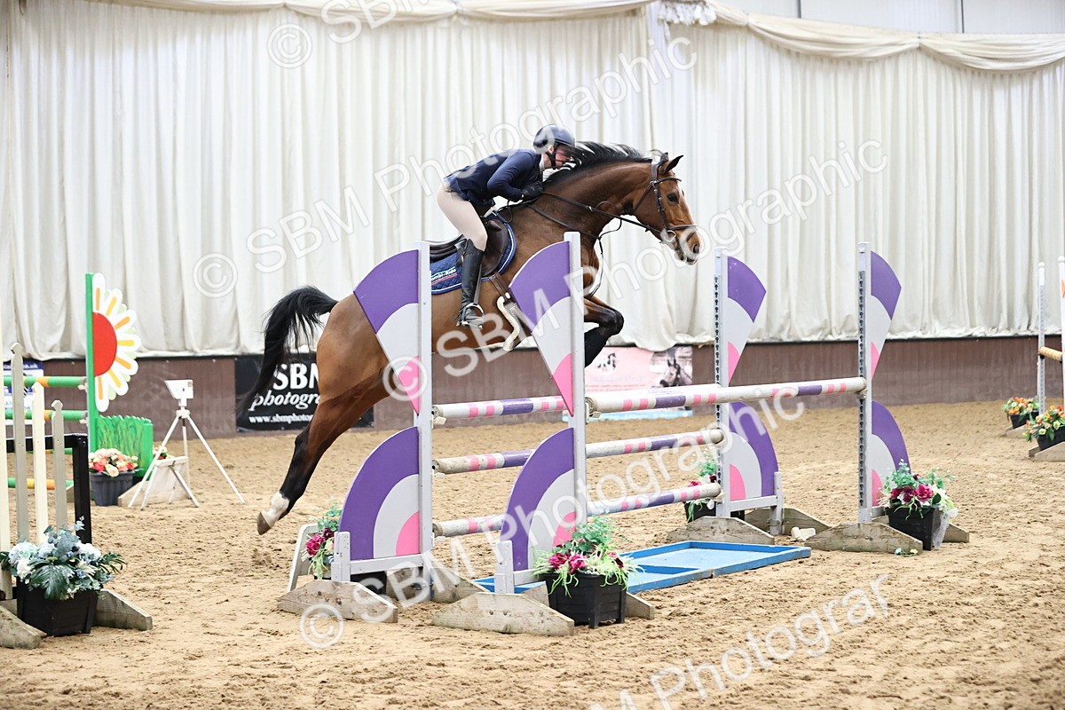 SBM_006245 - Class 16 - Senior Newcomers - 1.10m Open