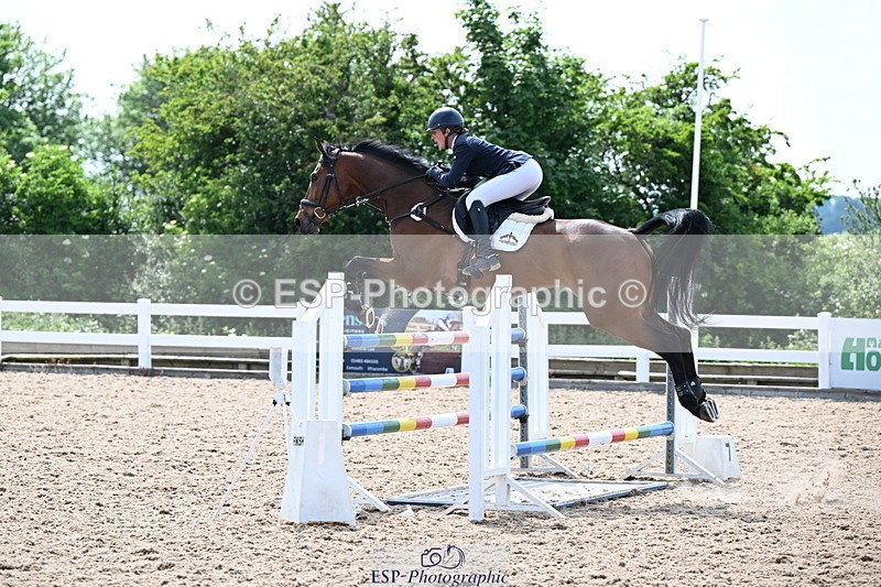 240605A-153524-00910 - Cls 5 Foxhunter and 1.20m Open