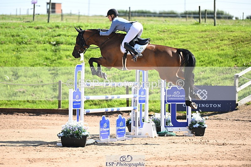 240718A-101534-04440 - Cls 1, 3 Star Small Tour 1.35m