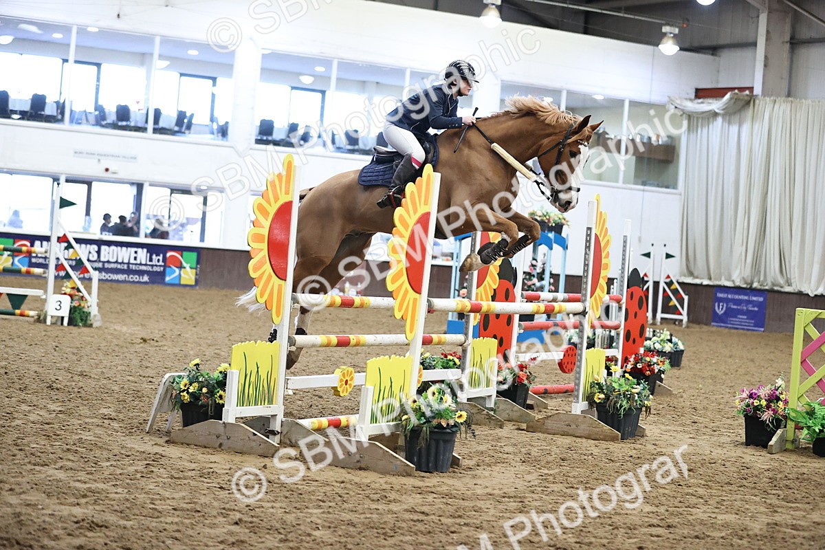 SBM_005008 - Class 16 - Senior Newcomers - 1.10m