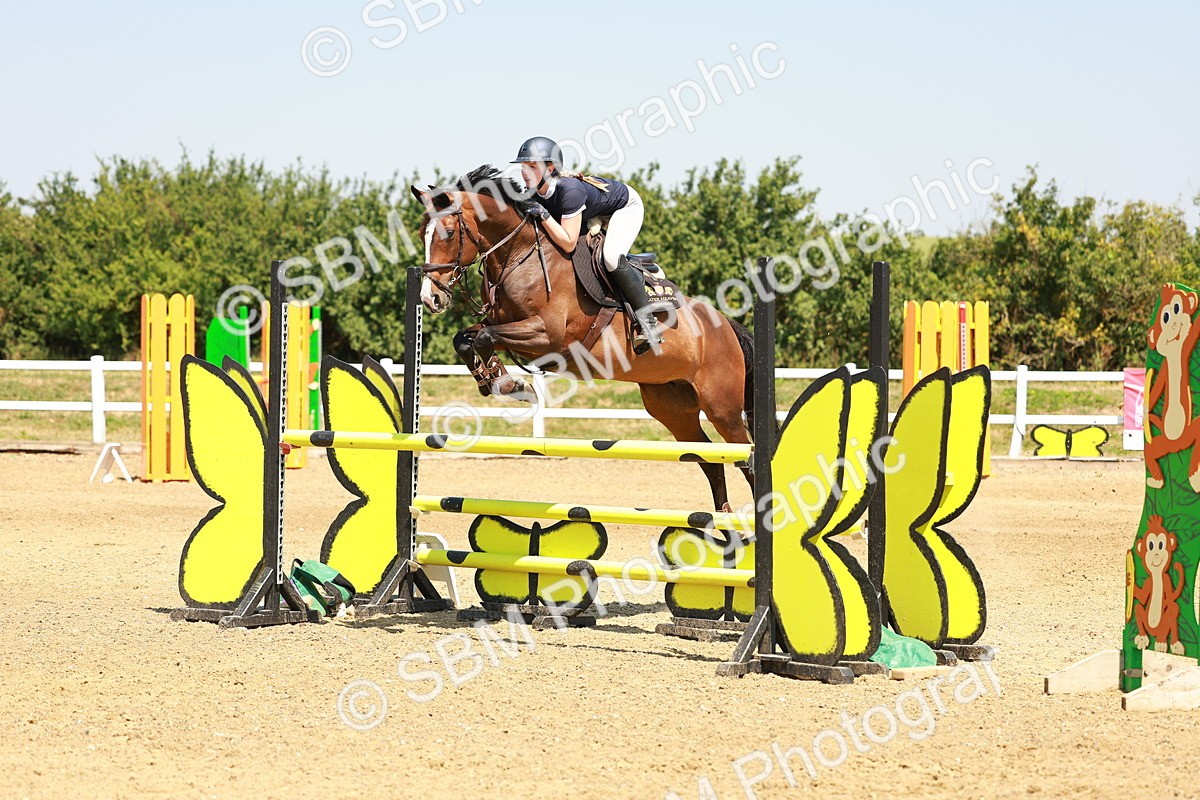 SBM_001390 - Class 4 - Senior Newcomers - 1.10m