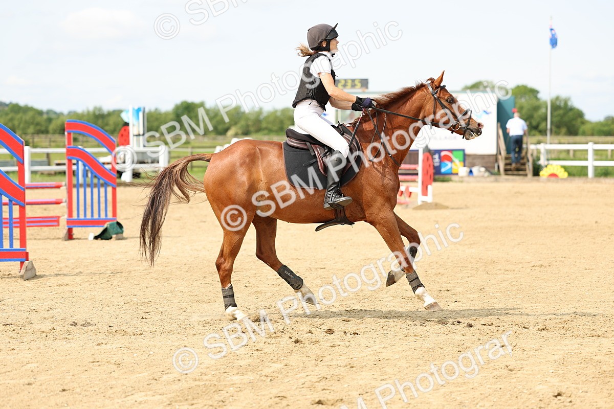 SBM_004543 - Class 16 - Senior British Novice - 90cm