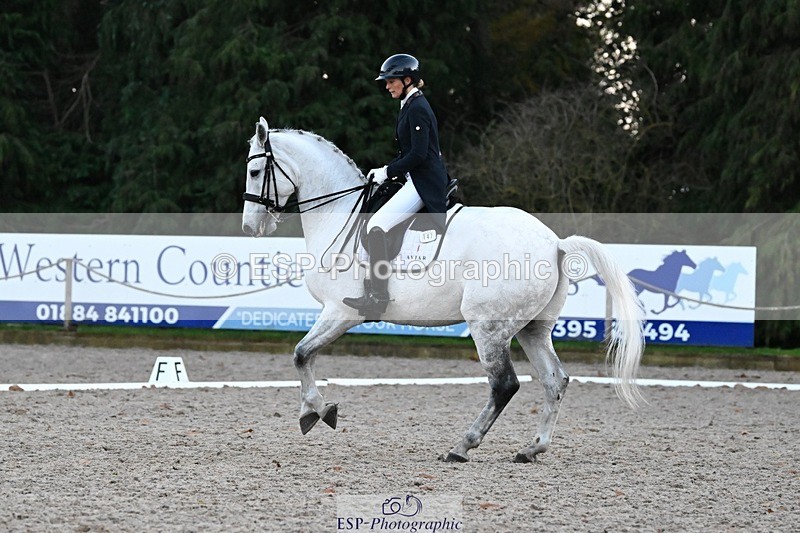 231110-163033-02662 - Cls 14 FEI Grand Prix