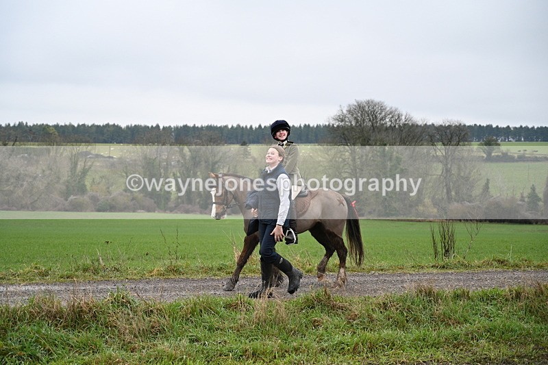 WJ7_9671 - Walk out..