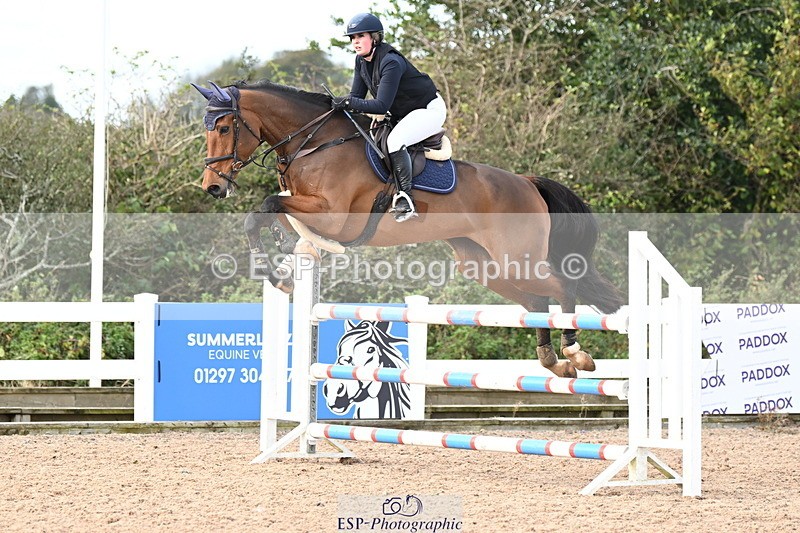 241023A-142324-01027 - Cls 4 Newcomers and 1.10m Open