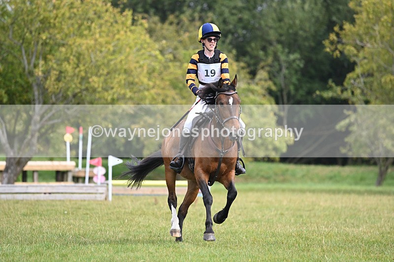 WJ6_0713 - 40cm XC Time 11:31 to 11:49