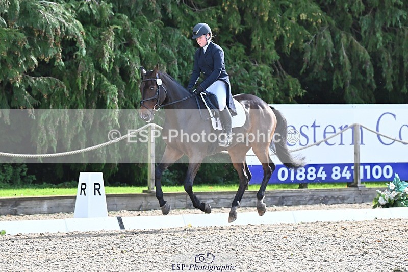 231019-124550-03192 - 117-DERG.FASCINATION-Frederica.Finch-DR